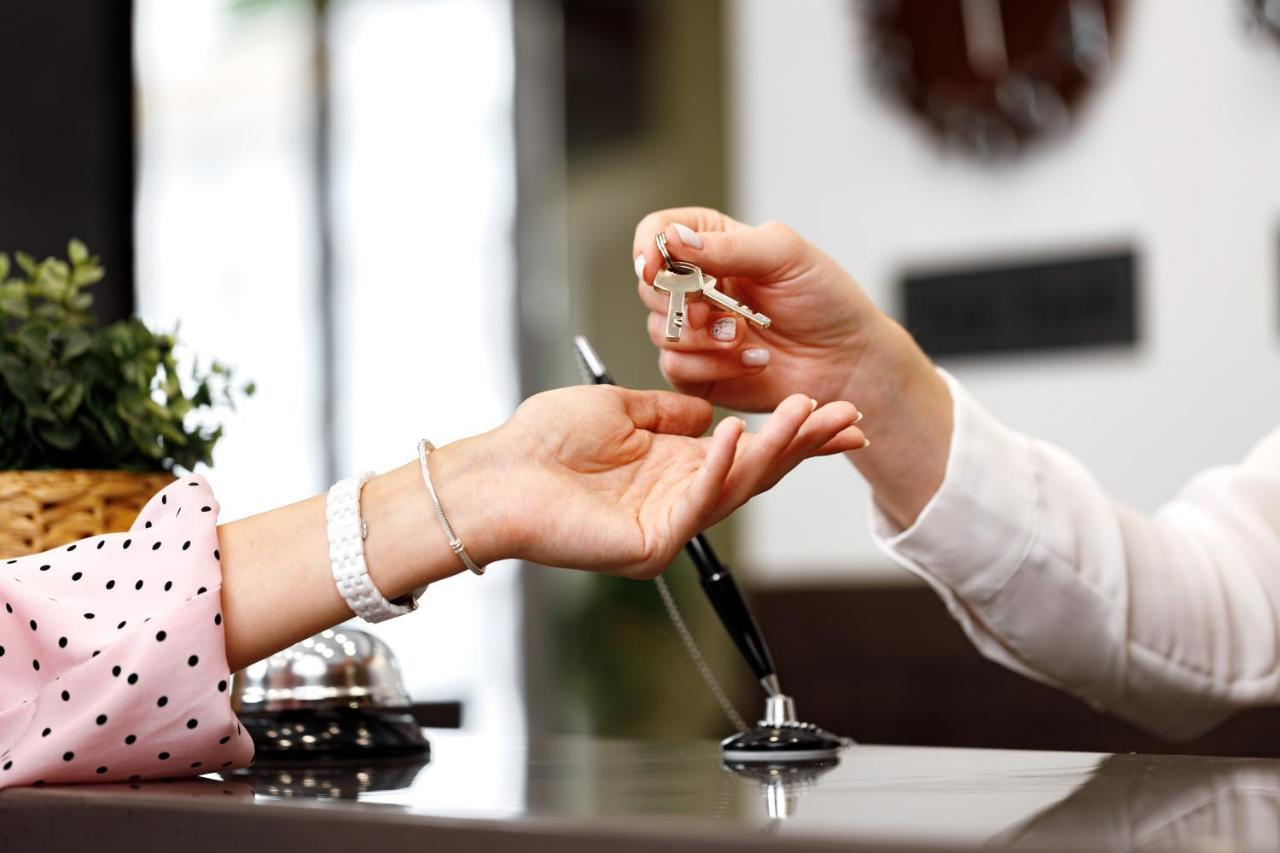 Hotel Elefantino Grey - Free Breakfast & Brunch Until 13-00 - Vicinissimi A Mirabilandia Milano Marittima Ngoại thất bức ảnh
