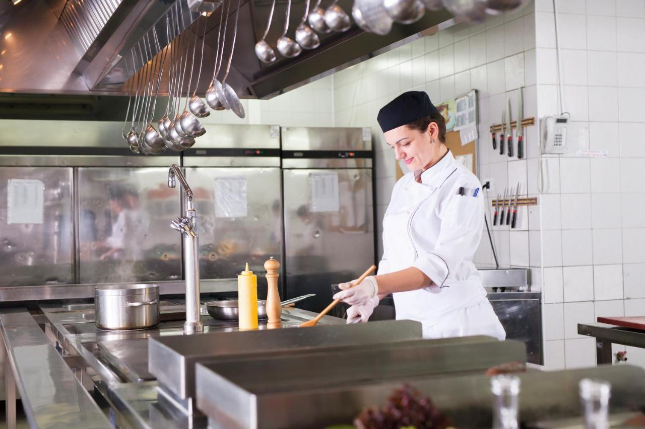 Hotel Elefantino Grey - Free Breakfast & Brunch Until 13-00 - Vicinissimi A Mirabilandia Milano Marittima Ngoại thất bức ảnh